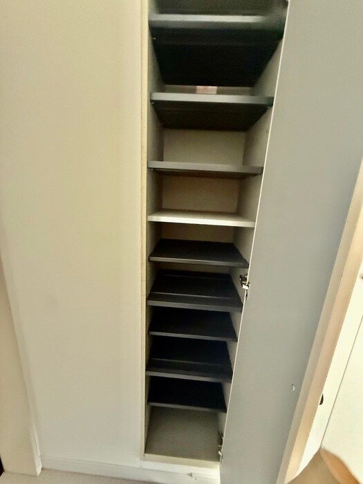 物件内観写真14　(靴箱)