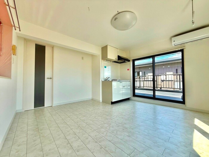 物件内観写真22　(居室)