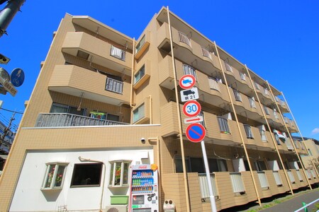 ドミ－ル赤塚公園外観写真
