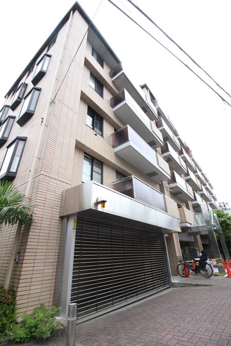 FULL　HOUSE　GAKUGEI　DAI外観写真