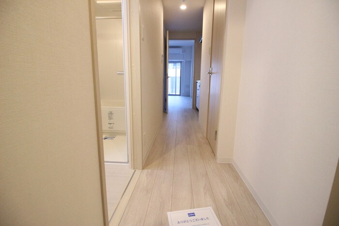 物件内観写真19　(廊下)