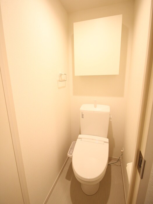 物件内観写真14　(トイレ)