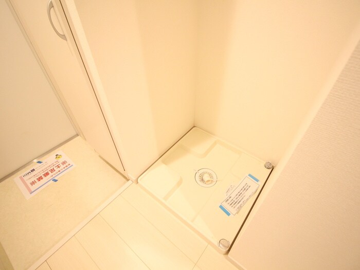 物件内観写真19　(洗濯機置場)