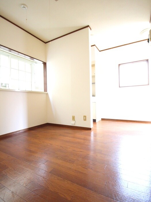 物件内観写真6　(居室)