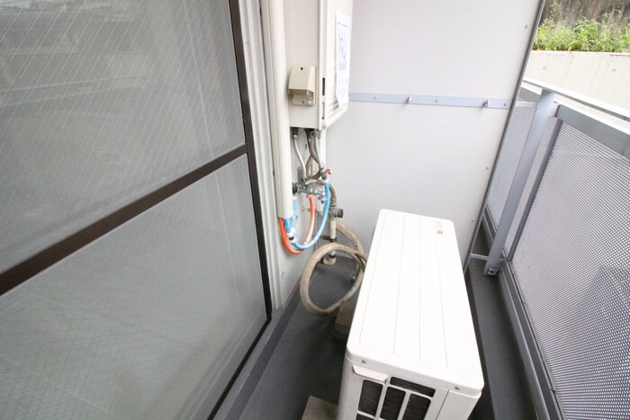 物件内観写真18　(洗濯機置場)