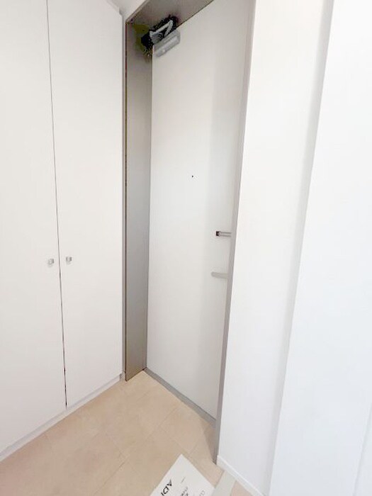 物件内観写真20　(玄関)