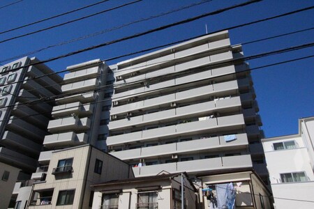 ｸﾘｵ神奈川新町弐番館（１０９）外観写真
