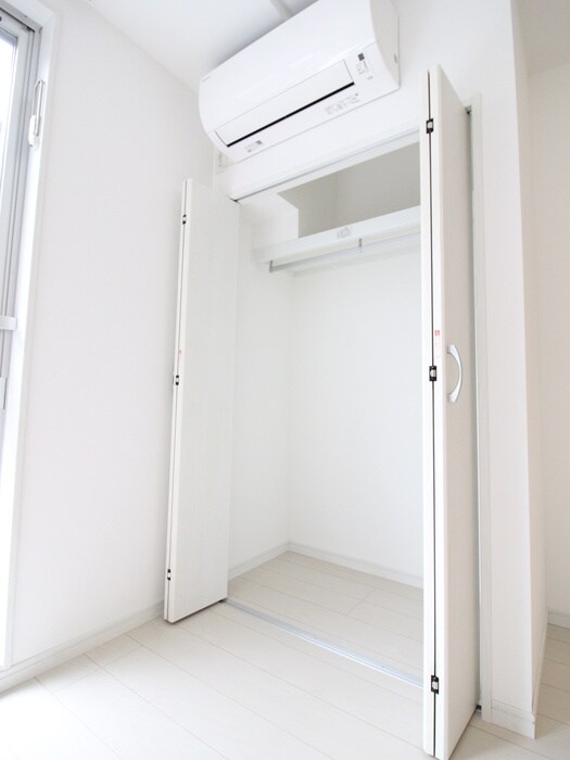 物件内観写真6　(収納)