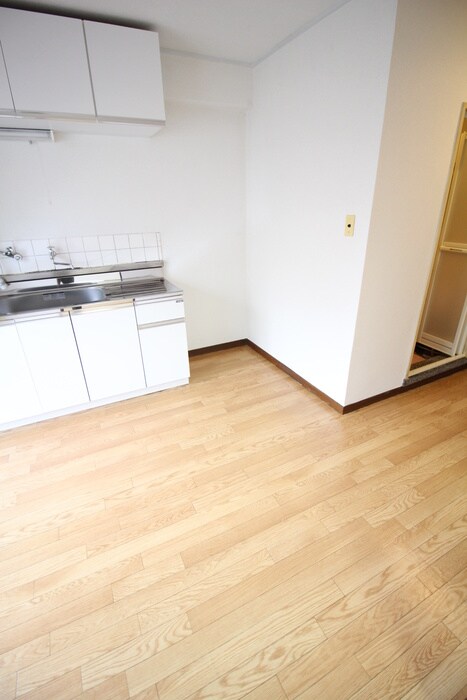 物件内観写真22　(居室)