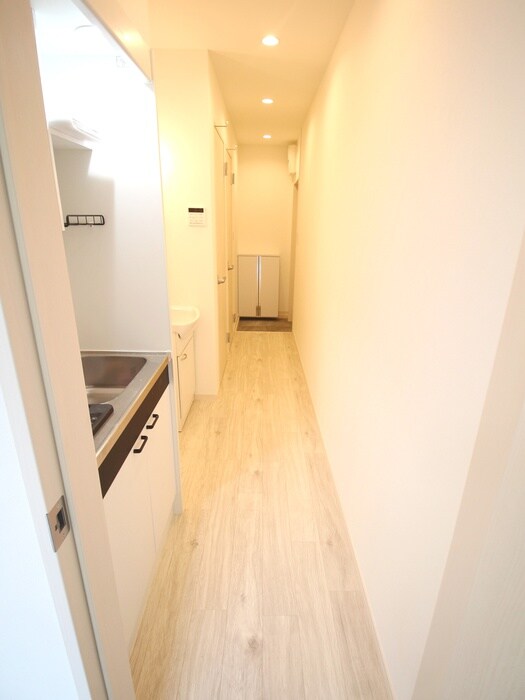 物件内観写真10　(廊下)