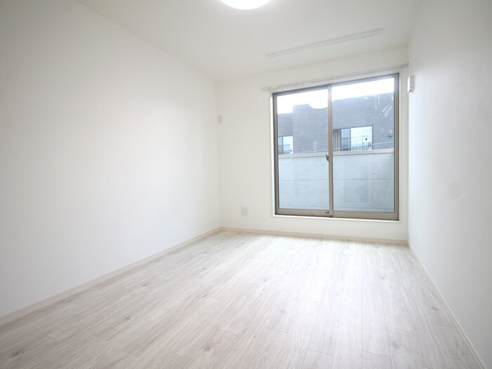 物件内観写真18　(居室)