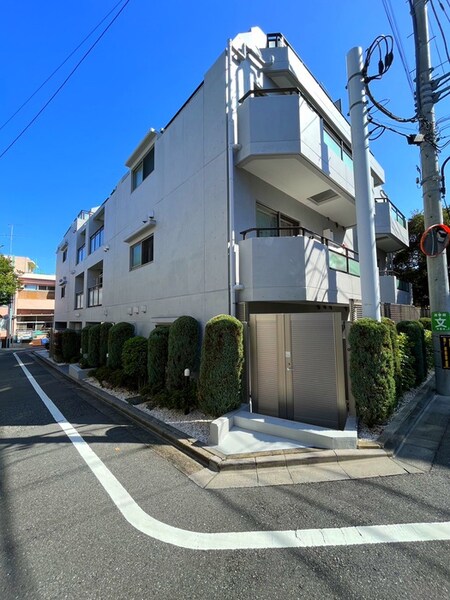 ﾐｭｰｼﾞｯｸﾏﾝｼｮﾝ ﾒｿﾞﾌｫﾙﾃ(206)外観写真