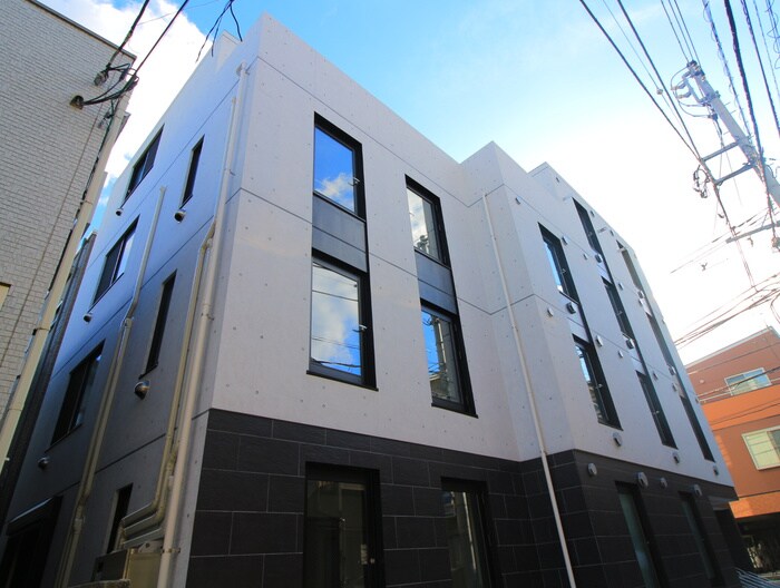 物件外観写真2　(外観写真)