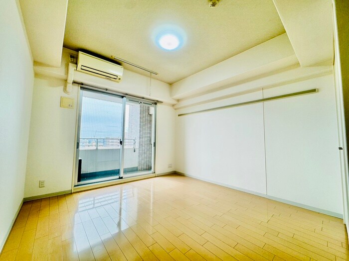 物件内観写真9　(居室)