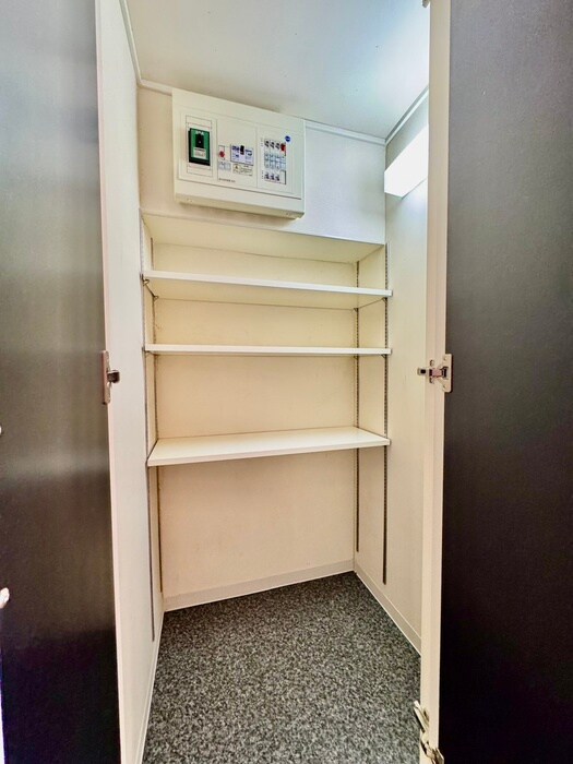 物件内観写真17　(靴箱)