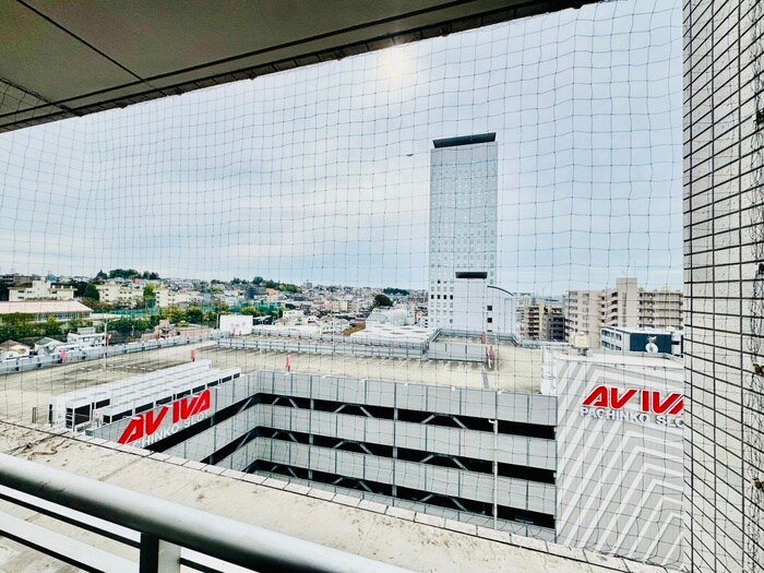 物件内観写真19　(室内からの展望)