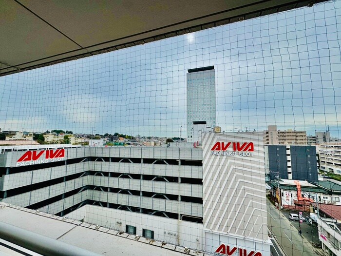 物件内観写真21　(室内からの展望)