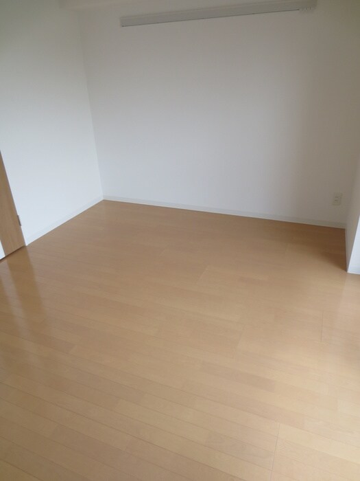 物件内観写真11　(居室)