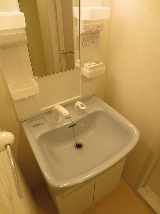 物件内観写真14　(洗面)