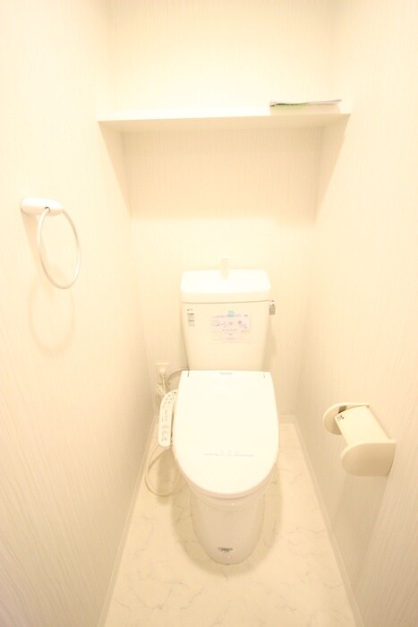 物件内観写真17　(トイレ)