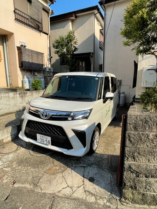 物件外観写真3　(駐車場)