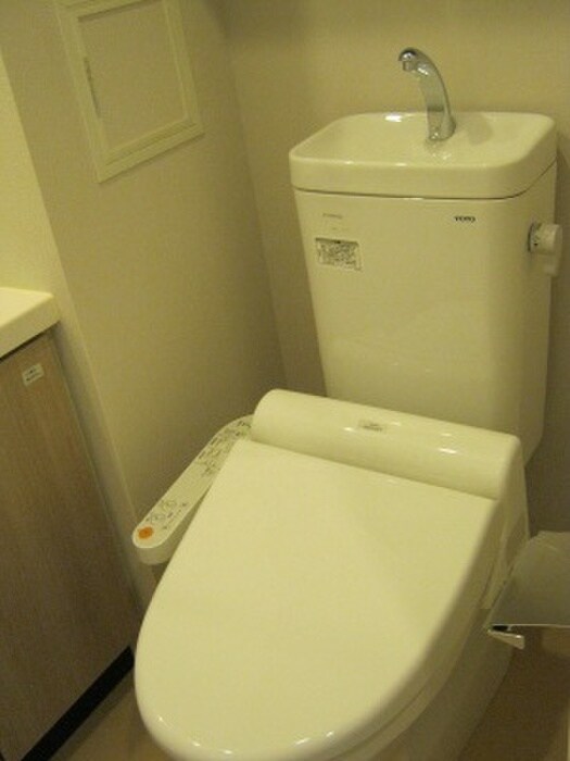 物件内観写真13　(トイレ)