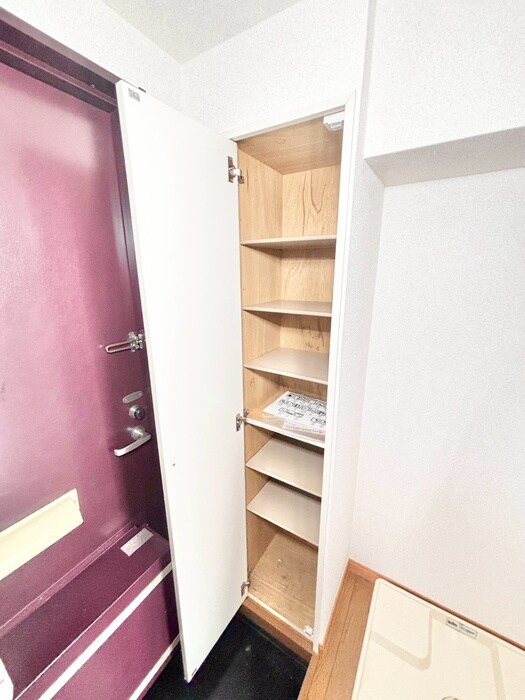 物件内観写真21　(靴箱)