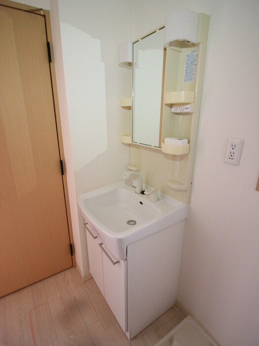 物件内観写真10　(洗面)