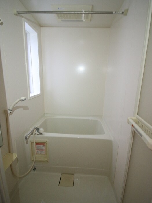 物件内観写真11　(バス／シャワールーム等)
