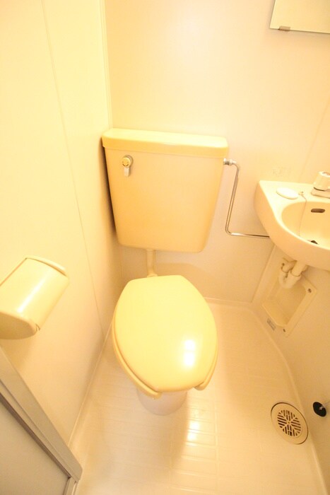 物件内観写真11　(トイレ)