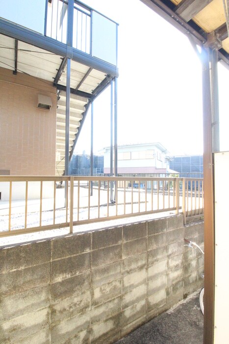 物件内観写真16　(室内からの展望)