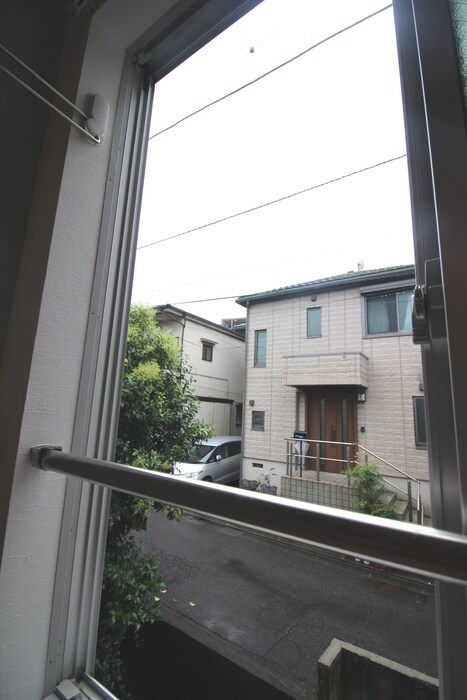 物件内観写真21　(室内からの展望)