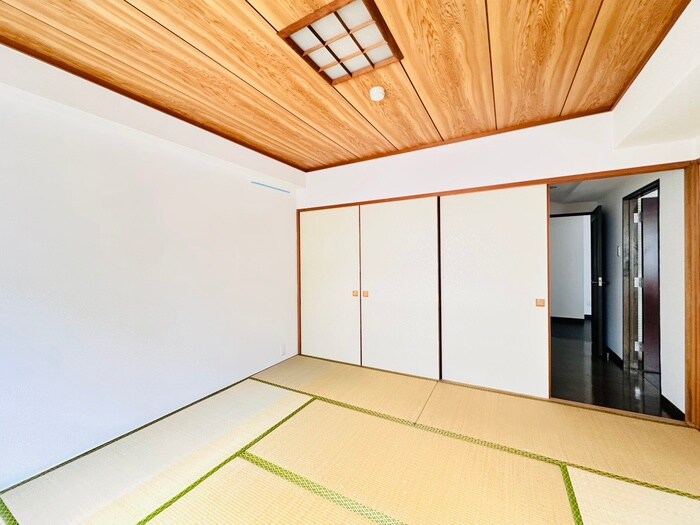 物件内観写真8　(居室)