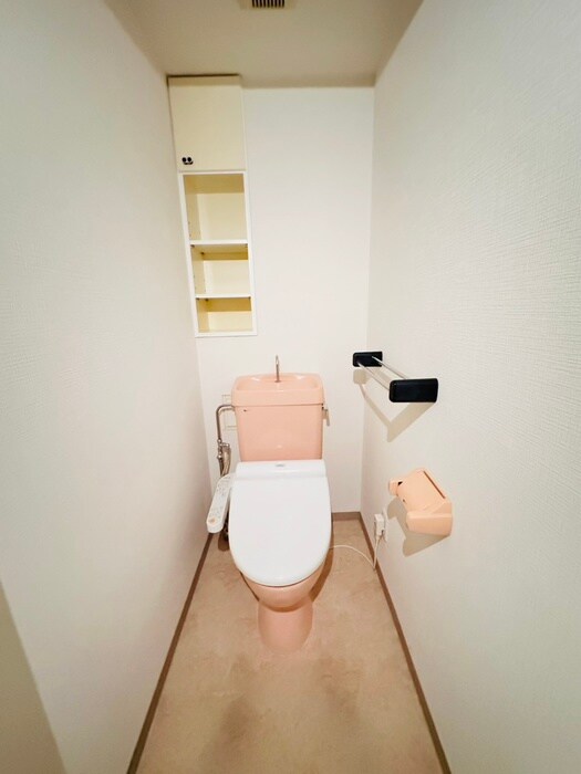 物件内観写真13　(トイレ)