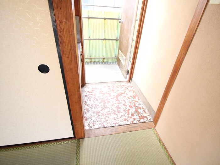 物件内観写真15　(廊下)