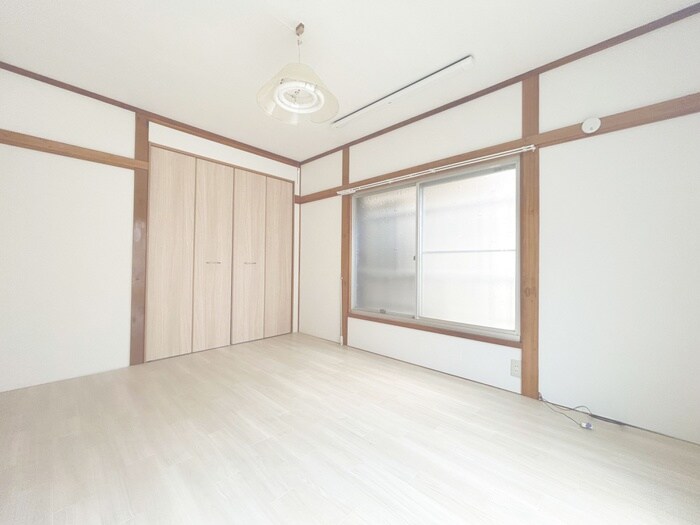 物件内観写真9　(居室)