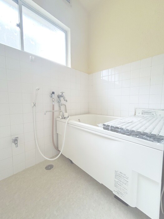 物件内観写真12　(バス／シャワールーム等)