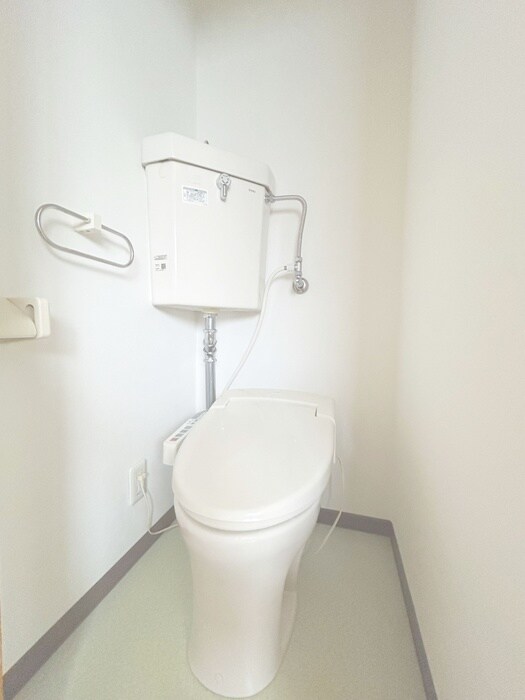 物件内観写真14　(トイレ)