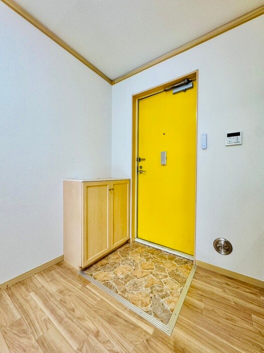 物件内観写真19　(玄関)