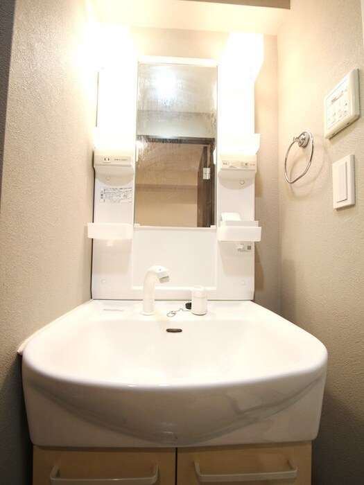 物件内観写真10　(洗面)