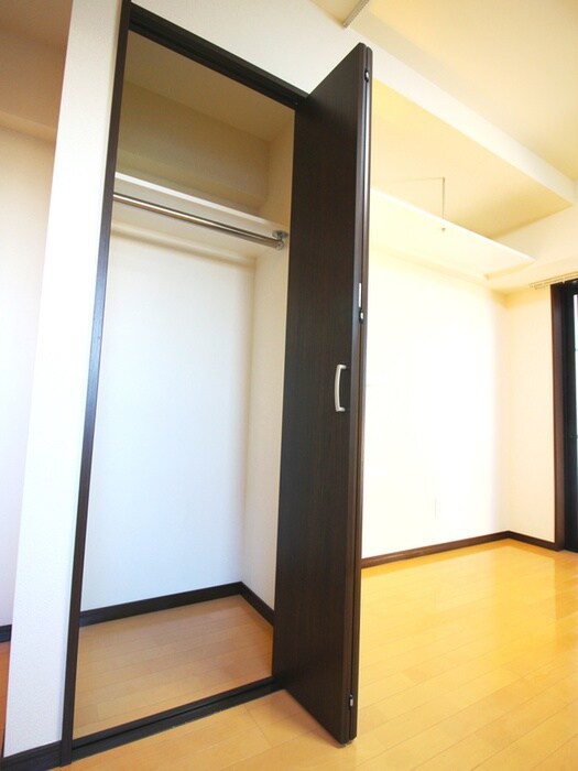 物件内観写真21　(収納)