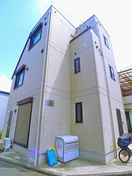 petit trou外観写真