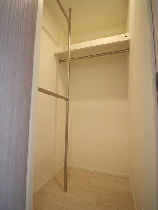 物件内観写真15　(収納)