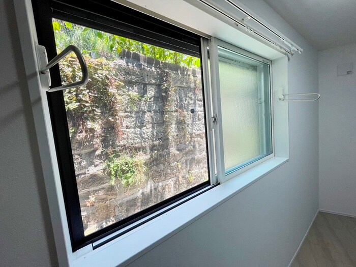 物件内観写真11　(居室)