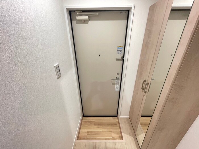 物件内観写真22　(玄関)