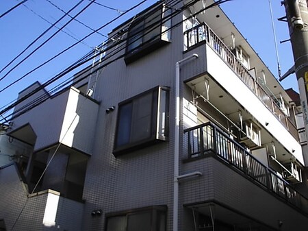 フラット山屋外観写真