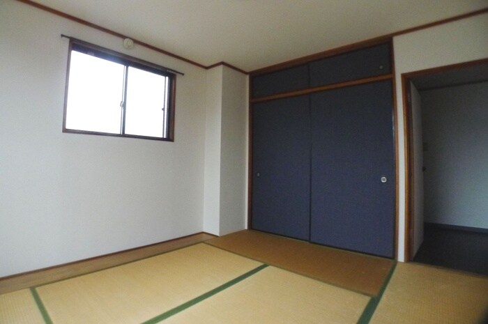 物件内観写真21　(居室)