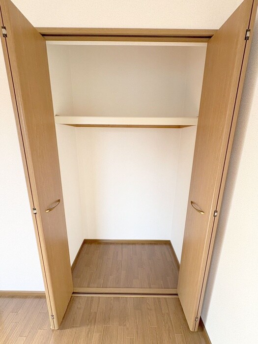 物件内観写真8　(収納)