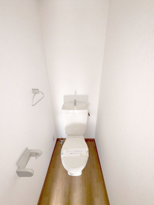 物件内観写真11　(トイレ)