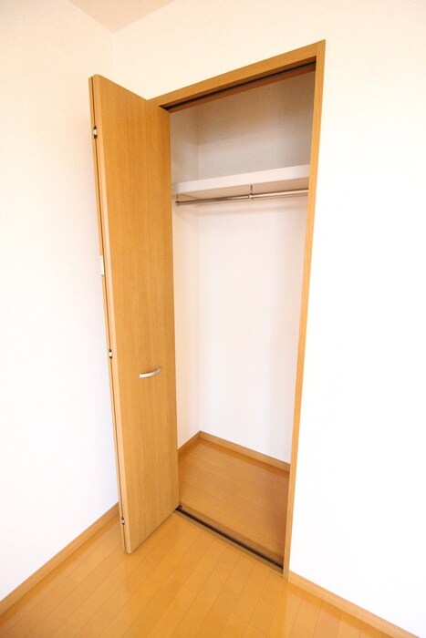 物件内観写真11　(収納)